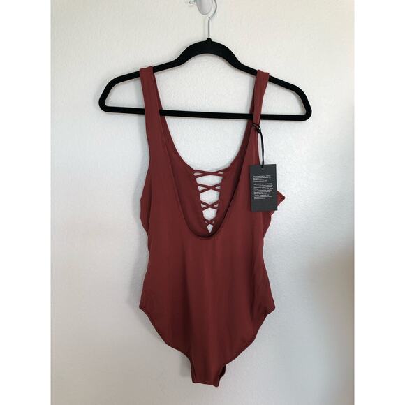 Chaser Rust Red Colored Criss-Cross One Piece Swim Suit - M - Picture 4 of 4